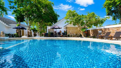 Glory Moon Resort 5