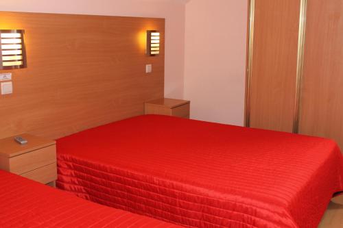 Guest House Estrela Room Type - Triple Room