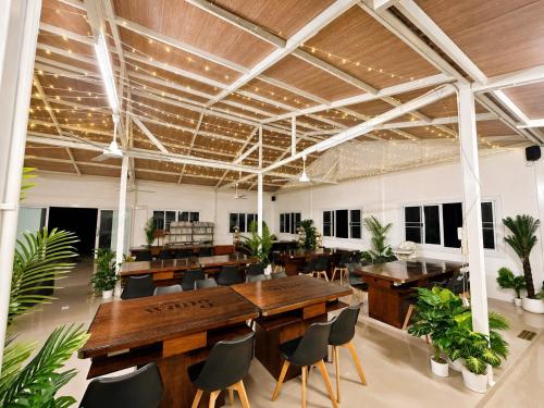 Restaurant, Sea Home Koh Yao Yai Resort & Restaurant near Thai sea
