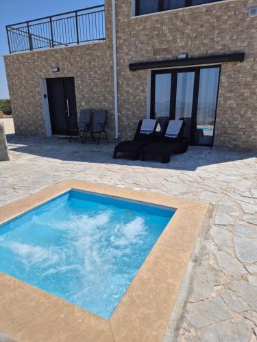 Olivia Suite in Arodes