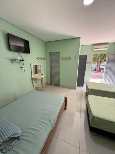 Hotel Santa ELVIRA in Juscimeira