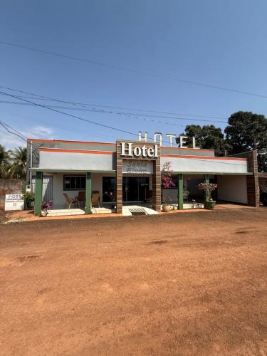Hotel Santa ELVIRA in Juscimeira