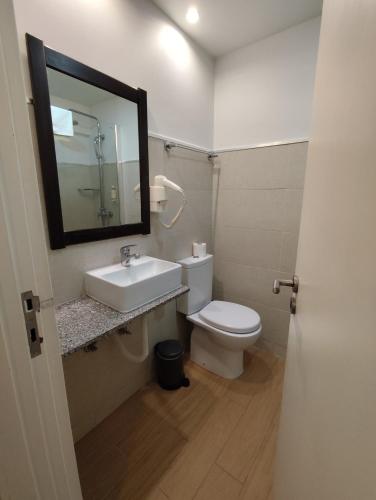 Habitación 2 camas, baño privado