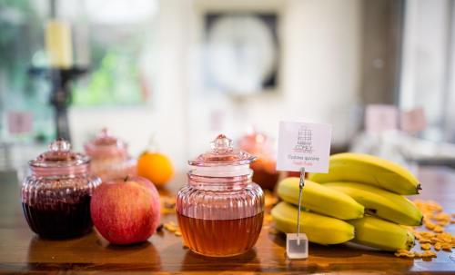 Comfy Boutique Hotel - image 2