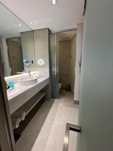 Luxury Suite - National Hotel - Sea View in Sao Conrado