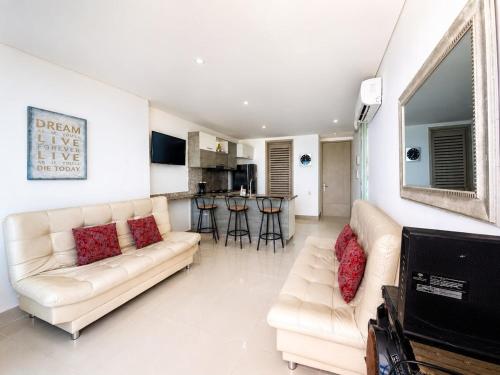 Beachfront apartment with a beautiful ocean view