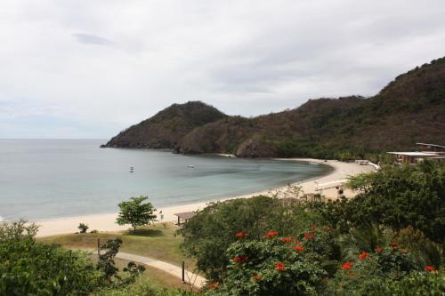 Unit 507 Pico De Loro