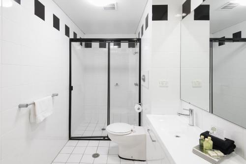 Clarendon Hotel – Newcastle, VA