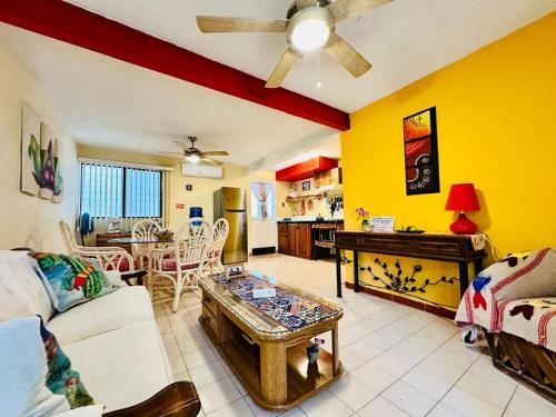Nice apartment, equipped near the Malecon and the beach