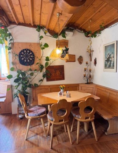 Landgasthaus Gemsennest in Feldberg ( Baden Wuerttemberg )