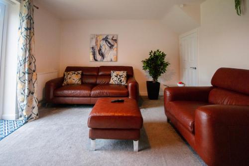 Cozy Coventry Retreat - 3 Bedroom House - image 5