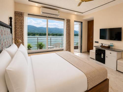 The Neeraj Ganga Wellness Retreat - image 3