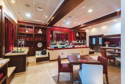 MLL Palma Bay Club Resort near Aqualand El Arenal