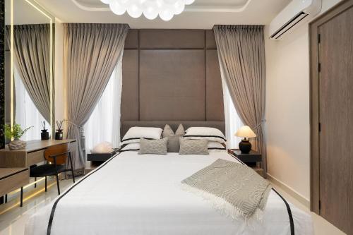 TCS Luxury Apartments - image 4