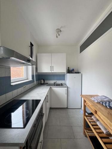 Quartier Ixelles - Metros Louise, Porte De Namur, Trone - Brüssel