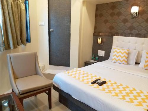 Hotel Western Court in Boisar