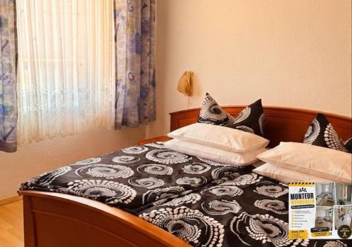 Dom-Herz - Halberstadt TV Monteurzimmer Doppelzimmer im Zentrum WLAN, Parkplatz