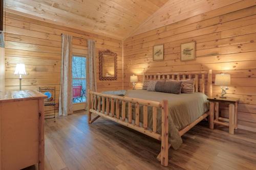 44 Pet Friendly Free Tickets to Dollywood Pool Table Resort Pool Hot Tub - image 5