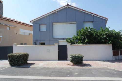 Les Colonnes appartement en RDC 6 couchages en front de mer