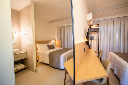 1 queen bed