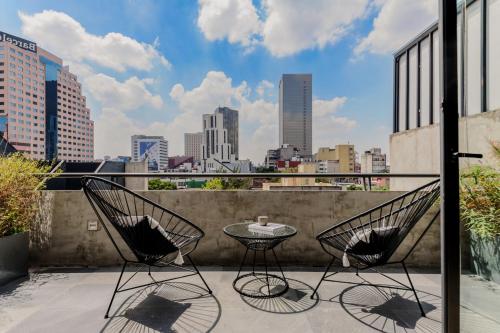 Alcazar Apartments 5