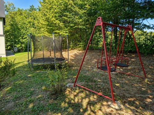 Playground, Quiet Grove in Khmil'nyk