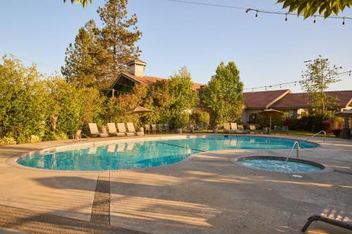 Sierra Meadows 3