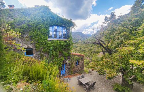 Exterior view, 3 Bedroom Beautiful Home In Roquebrun in Roquebrun