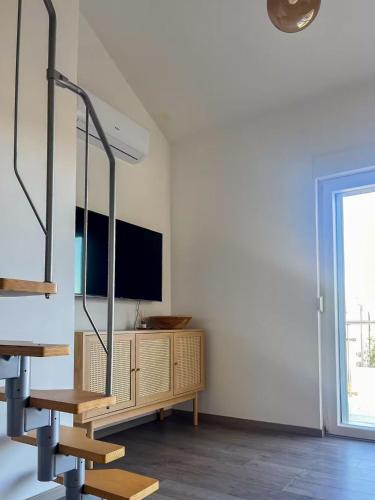Apartment Studio Svjetlana Vodice free parking - image 4