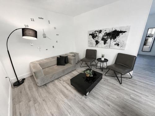 EcoStays Apartment Near Miami Airport 204