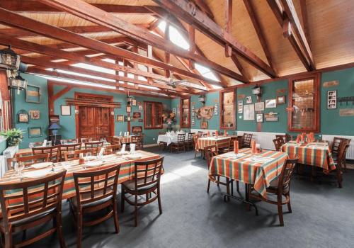 Restoran, Otthonos lakás (Otthonos lakas) in Kerepes