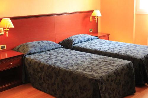 Hotel Terminal - main image