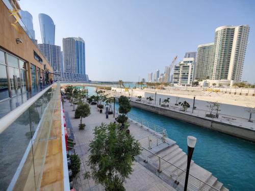 주변 환경, Luxury 1BR Escape - Al Reem Mangrove Views in 알림 아일랜드
