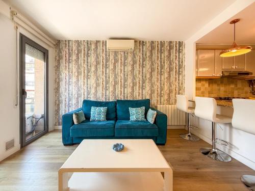 Blue Velvet by Hello Homes Sitges