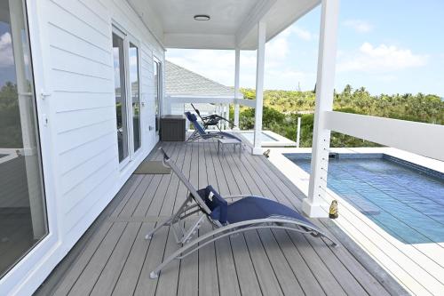 Sapphire Cottage - Brand New Beach Villa with Pool home in North Palmetto Point