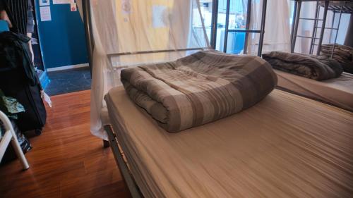 Dortoir pour homme repos entre 20h et 10h - Juste pour dormir in Bobigny