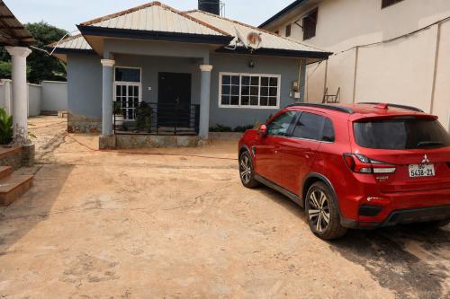 外観, Private Modern 2BR Ensuite Near Kumasi in エジス
