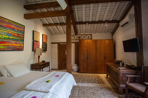 Wayang Retreat Room Type - Deluxe Double or Twin Room