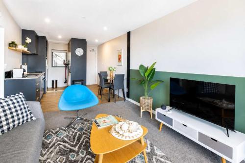 Newtown Tranquility Spacious 2-Bedroom Apartment in Newtown