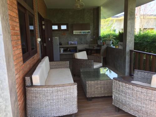 陽台/露台, 班柴通度假村 (Baan Chai Thung Resort) in 雷沙革