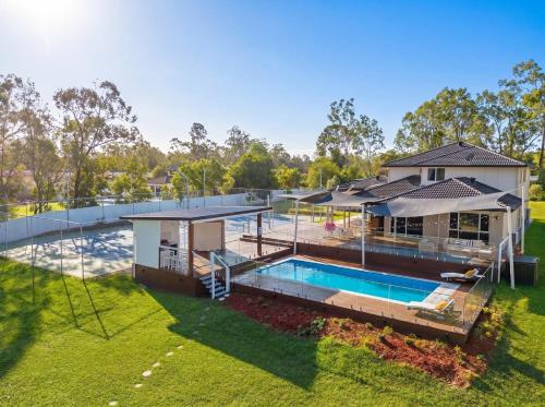 Luxury & Peaceful Waterfront Retreat Paradise in Hope Sziget