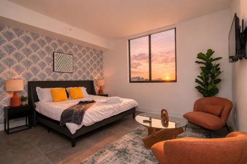 Rooms of Urban Oasis in Miami Close to Bayside and Brickell with Free Parking