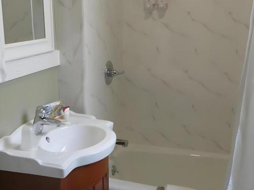 Post Hotel – San Francisco, CA