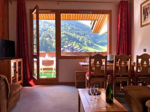 Résidence Cotes - Les Côtes 26 - Appartement duplex et traversant avec ses deux balcons. MAE-5791