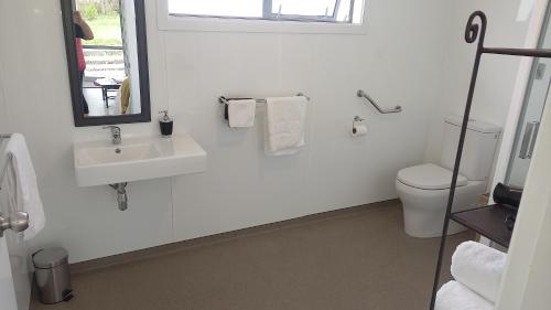 Little Forest Cabins No 3 in Feilding