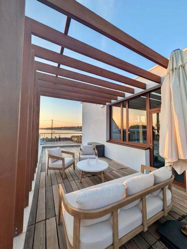 Villa moderne en bord de mer avec accès plage