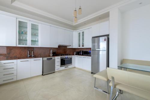 Jounieh Apartment With Private terrace in Harisa
