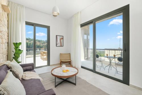 Kritou Tera Boutique Suites - Upper Floor Suite K3 in Kritou Terra