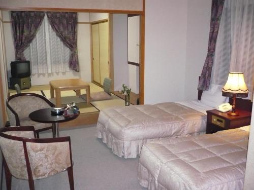 Room with Tatami Area