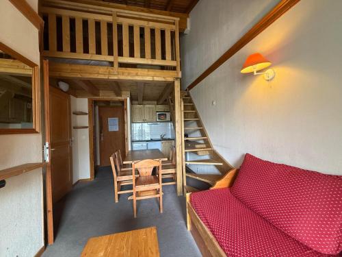 Appartement 2 Pièces avec Mezzanine pour 6 pers, Balcon Sud, Accès Pistes - Les Menuires